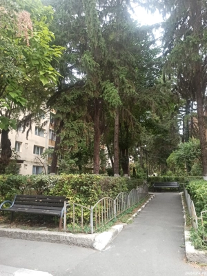 Apartament  2 camere Rm Valcea Zona Nord