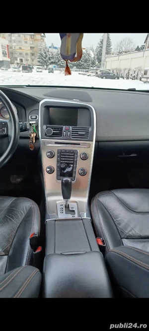 Volvo cx60   - imagine 4