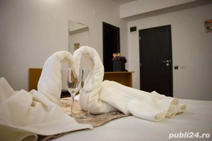 cazare la pensiune in Iasi- ieftin- aproape de centru- 90 lei de persoana camera dubla - imagine 5