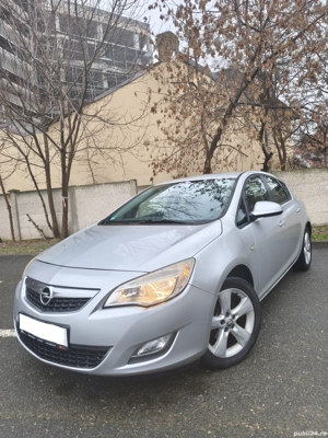 Opel Astra Proprietar din 2018 masina personala compatibil GPL