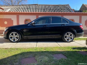 vand Mercedes-Benz C220 CDI   2  km   Stare excelentă