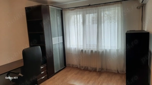 Închiriez garsonieră mobilată 