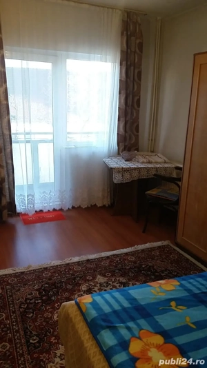 Inchiriez garsoniera zona Dacia-Sovata etaj 2