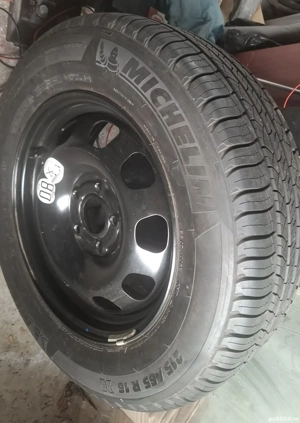 Jantă + cauciucu R 16 Dacia Duster