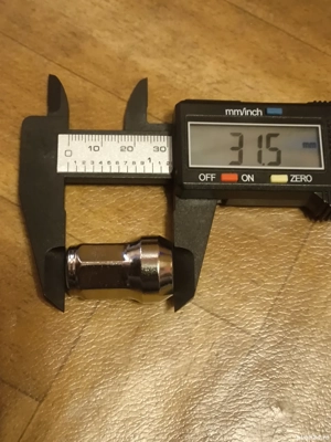 Set 20 piulite / Prezoane jante aliaj - imagine 2