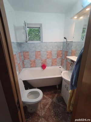 Persoană fizică vând apartament cu 2 camere Nicolina  - imagine 4