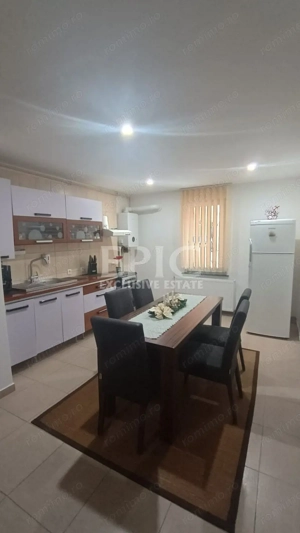 Apartament 3 camere/ Parter/ 66 mp/ Decomandat/ Tudor