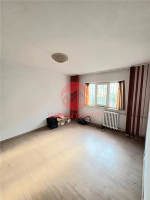 Apartament 3 Camere, Decomandat, Inel 2 - imagine 2