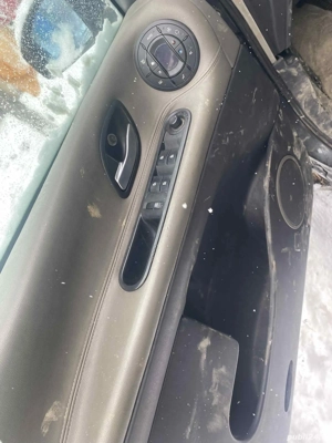 Dezmembrez Renault espace  - imagine 5