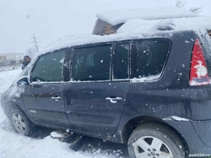 Dezmembrez Renault espace  - imagine 3