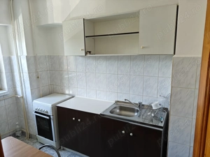 Inchiriez garsoniera decomandata, mobilata, zona buna - imagine 6