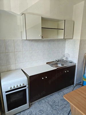 Inchiriez garsoniera decomandata, mobilata, zona buna - imagine 7