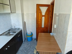 Inchiriez garsoniera decomandata, mobilata, zona buna - imagine 9