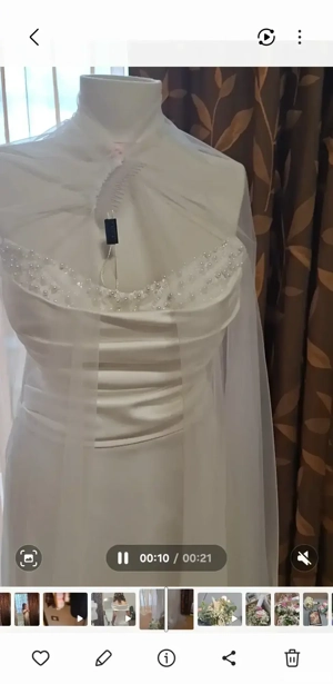 Vând rochie de mireasă creație Allara nr 38,culoare alb învoire din tafta de mătase. 