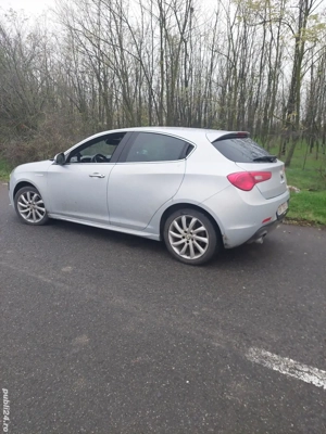 Vand-Schimb Alfa Romeo giulietta 2.0 automată din 2015 - imagine 7