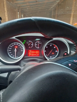 Vand-Schimb Alfa Romeo giulietta 2.0 automată din 2015 - imagine 9