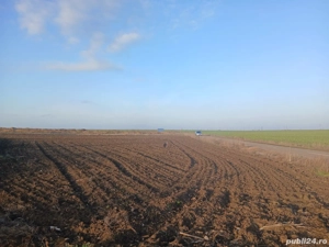 Teren intravilan 920 mp   dublă deschidere, 2 străzi asfaltate   5 min de stațiuni - imagine 3