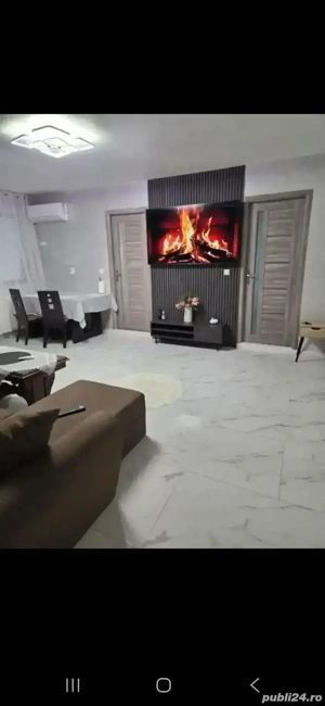 apartament plus studio (garsonieră) ambele  au întrări separate!