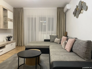 Proprietar ,inchiriez apartament cu 3 camere decomandat , etaj 1