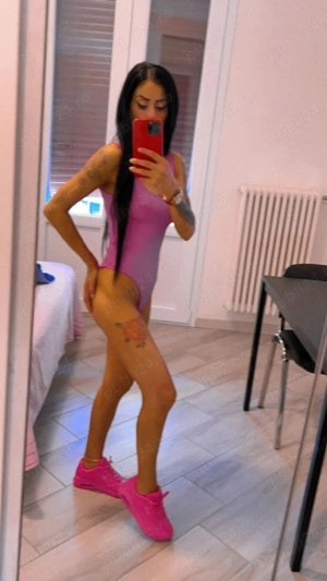 Alesya brunetă  nouă la tine în orași doar 3 zile l tn i oraș 