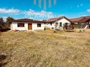 Casă in Mocira pe parter ,semifinisata ,493 mp teren  - imagine 3