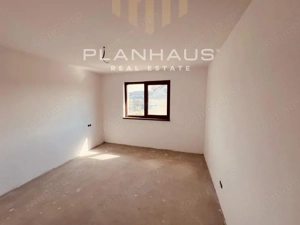 Casă in Mocira pe parter ,semifinisata ,493 mp teren  - imagine 8