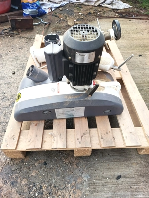 Avans mecanic pt tamplarie lemn freza abrich