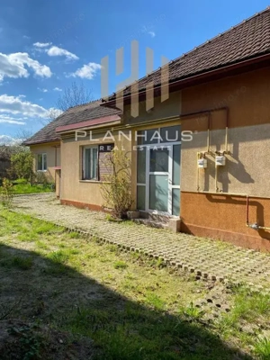 Casa tip duplex , str.Mihai Eminescu ,zona excelenta la strada principala - imagine 6