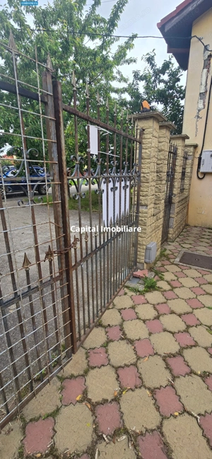 Casă 257 mp și teren 1.046 mp –  ideală pentru clinică/birouri