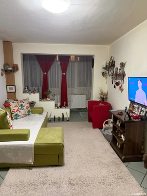 Direct proprietar vand apartament cu 2 camere Raul Doamnei