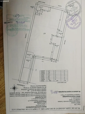 Teren cu casa batrânească 450m 