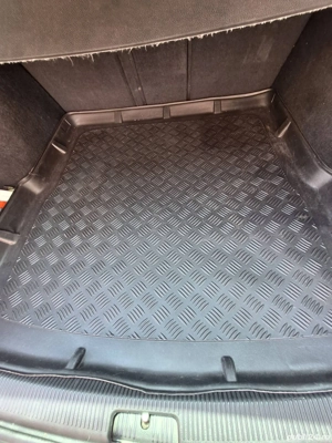 tavita portbagaj golf 6