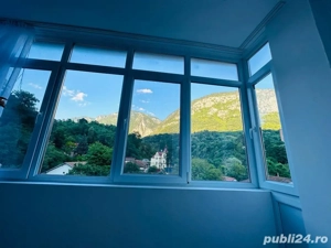 Apartament decomandat ,modern, luminos și liniștit 83 mp , vedere spectaculoasă - imagine 7