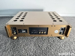 Stax DAC-X1t ( 2500 EUR )