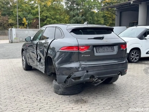 Jaguar F-Pace 2018   2.0 Diesel 204DTA   avariat   motor defect - imagine 6