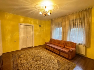 Casa 3 camere de inchiriat zona UTA