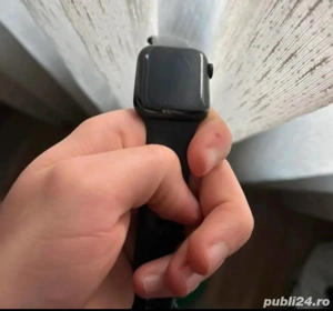 Apple Watch SE 2022 - imagine 2