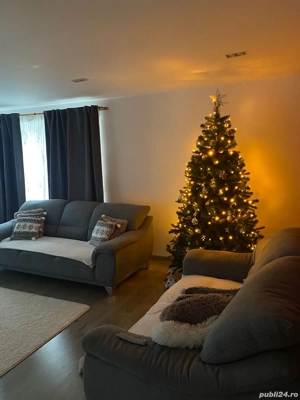 Vand casa in zona linistita 