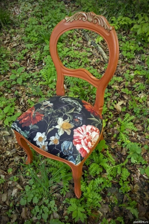 Scaun lemn, reinterpretat, cu tapiterie noua