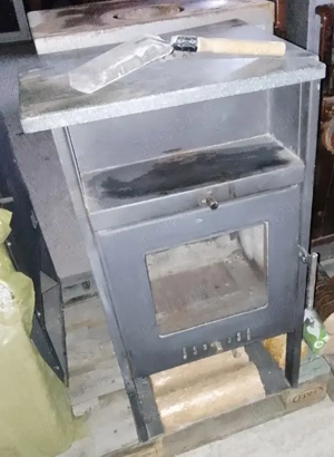 Semineu Din tabla cu usa din sticla 