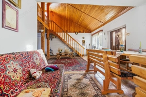 Casă / Vilă cu 4 camere de vânzare - imagine 2