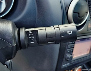 Nissan Qashqai 1.6 benzina (aspirat natural) - 117 c.p. - 2011 - panoramic + navy + camera - imagine 14