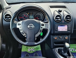 Nissan Qashqai 1.6 benzina (aspirat natural) - 117 c.p. - 2011 - panoramic + navy + camera - imagine 9