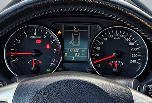 Nissan Qashqai 1.6 benzina (aspirat natural) - 117 c.p. - 2011 - panoramic + navy + camera - imagine 19