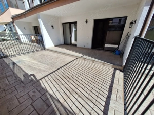  De închiriat bloc nou 1 camere zona Dem Radulescucu loc de parcare inclus