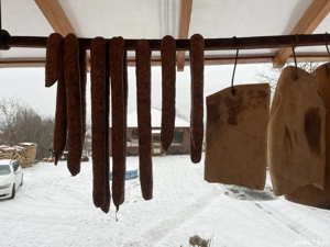 Bunatati afumate de casa - imagine 2