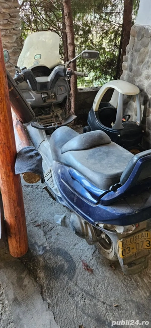 Dezmembrez Suzuki Burgman AN 400 - imagine 2