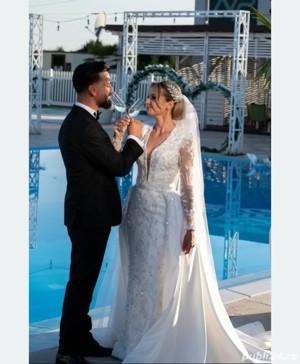 vand rochie de mireasa