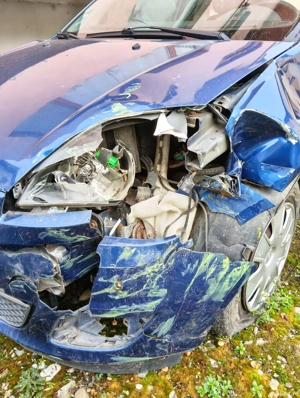 Ford fiesta 1.3 benzina 2007 avariat