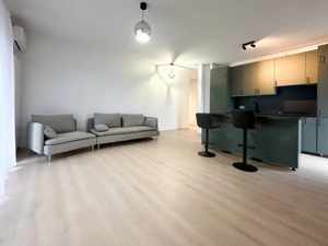 Prima închiriere: Panoramă fără obstacole, 60mp complet echipat